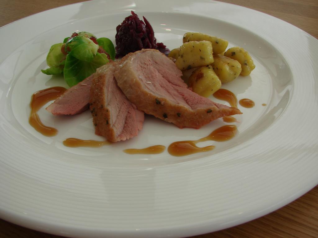 Hotel Restaurant Flaschen Albinen Kültér fotó
